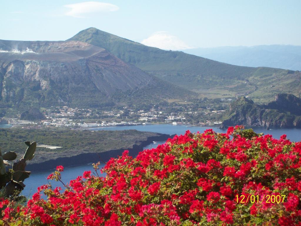 Casa U' Cucunciu Lejlighed Lipari  Eksteriør billede