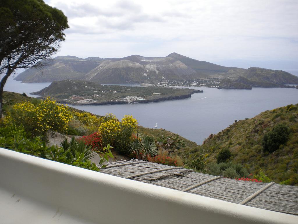 Casa U' Cucunciu Lejlighed Lipari  Eksteriør billede